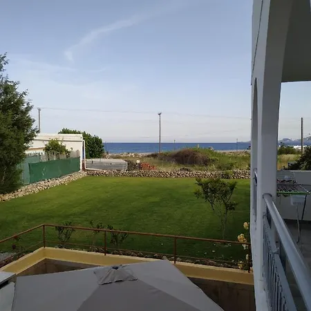 Βίλα Stamatinas Χαράκι